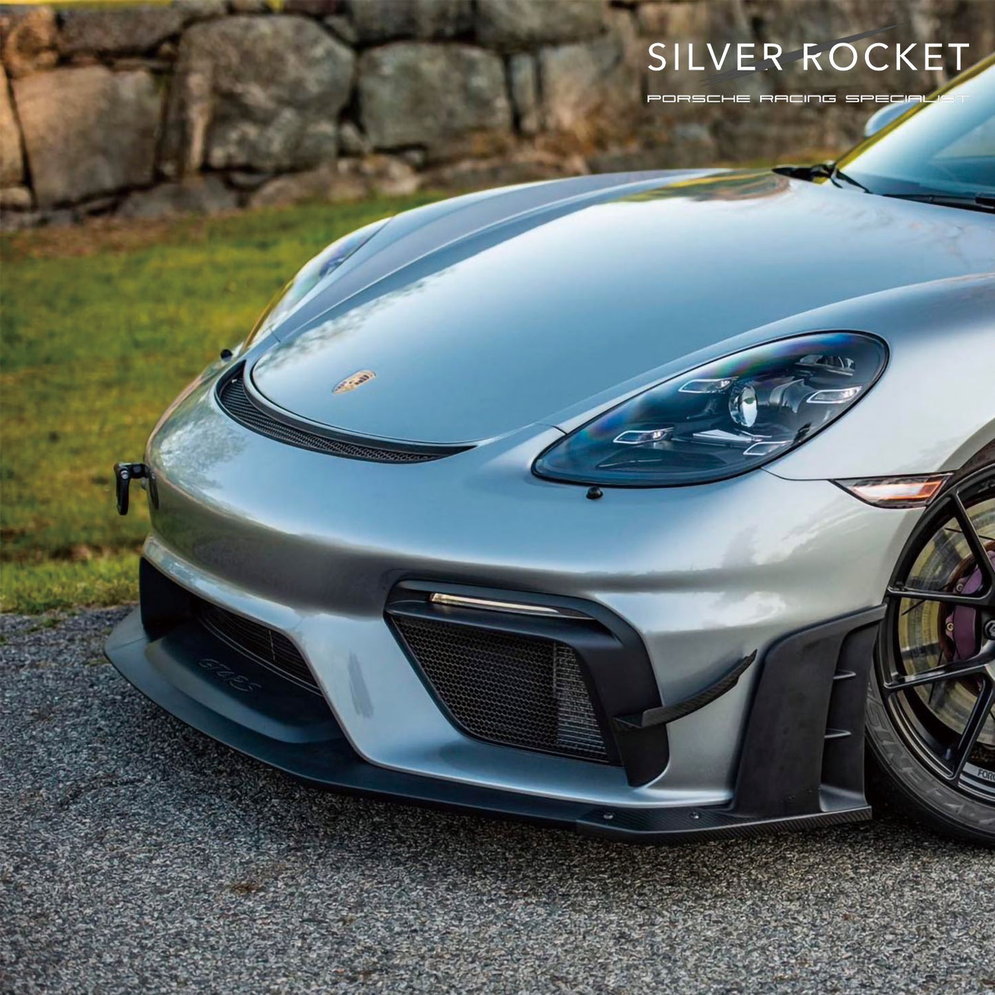 SilverRocket DRY CARBON FIBER CLUBSPORT DIVE PLANE & LOWER SIDE SPOILER [PORSCHE 718 GT4 / RS]