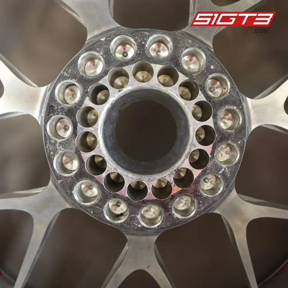 Monoblock Bbs Wheels - Re1036 And Re1037 [Porsche 997 Rsr] Wheel Arches