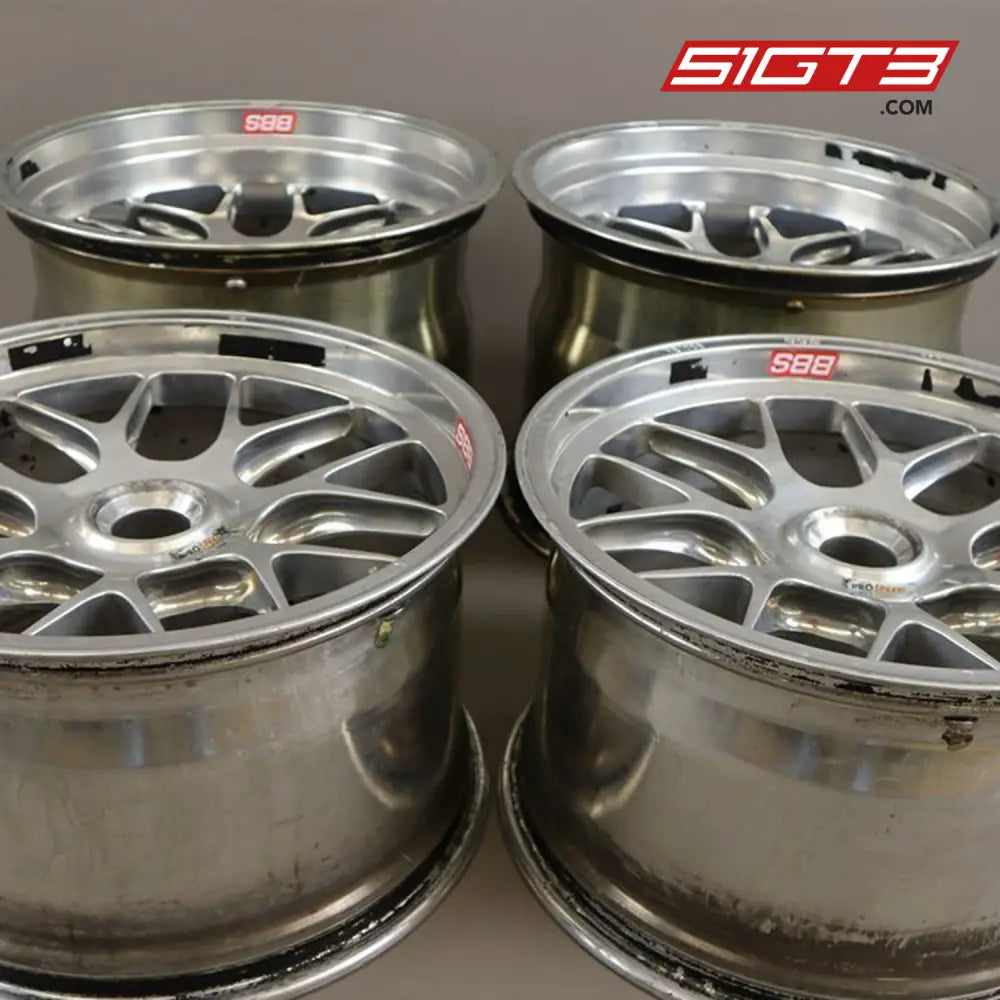 Monoblock Bbs Wheels - Re1036 And Re1037 [Porsche 997 Rsr] Wheel Arches