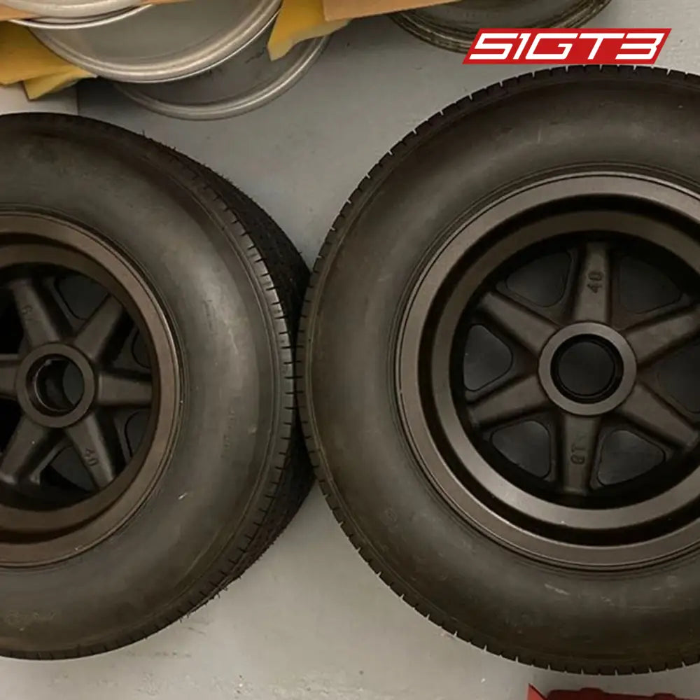 Wheels With Dunlop Tires [Ford Gt40] Wheels & Tyres